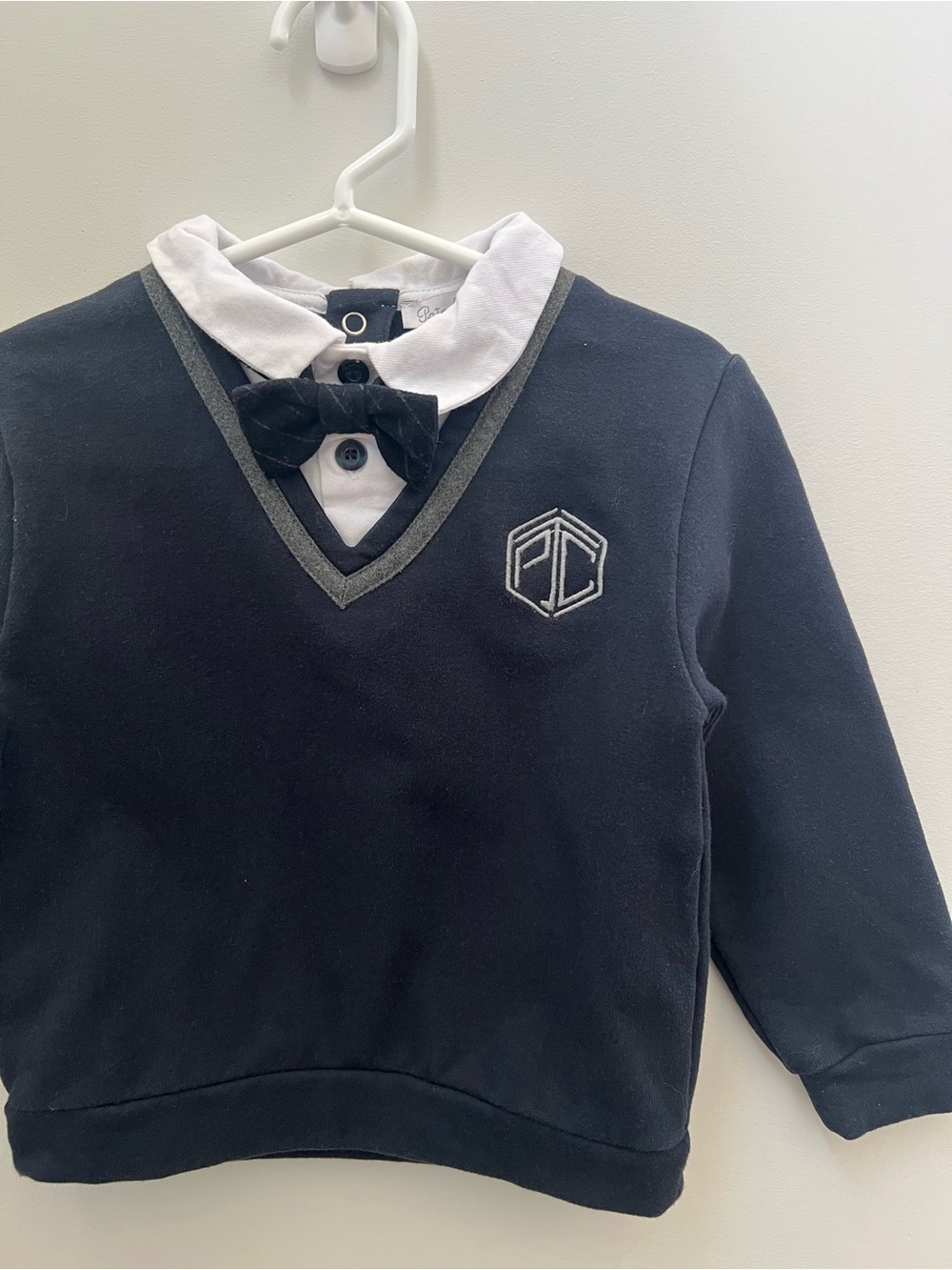 Patachou Soft High Quality Navy V-Neck Sweater Top with White Collar Bow